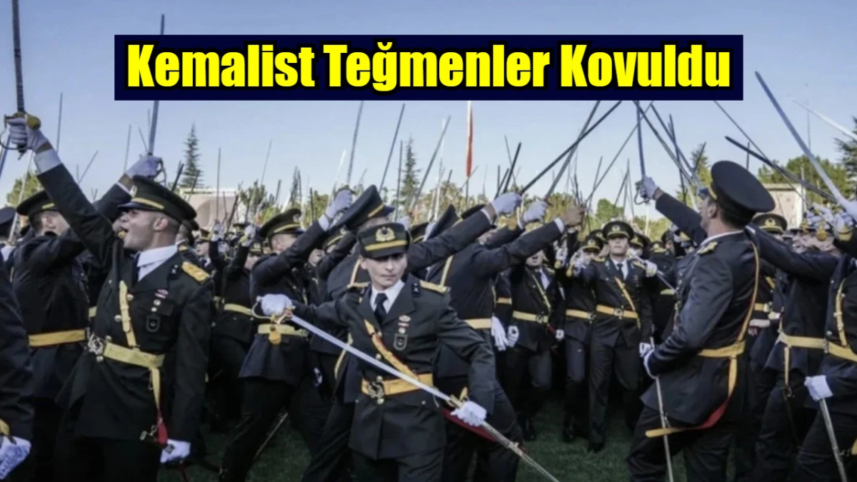 Kemalist Teğmenler Kovuldu