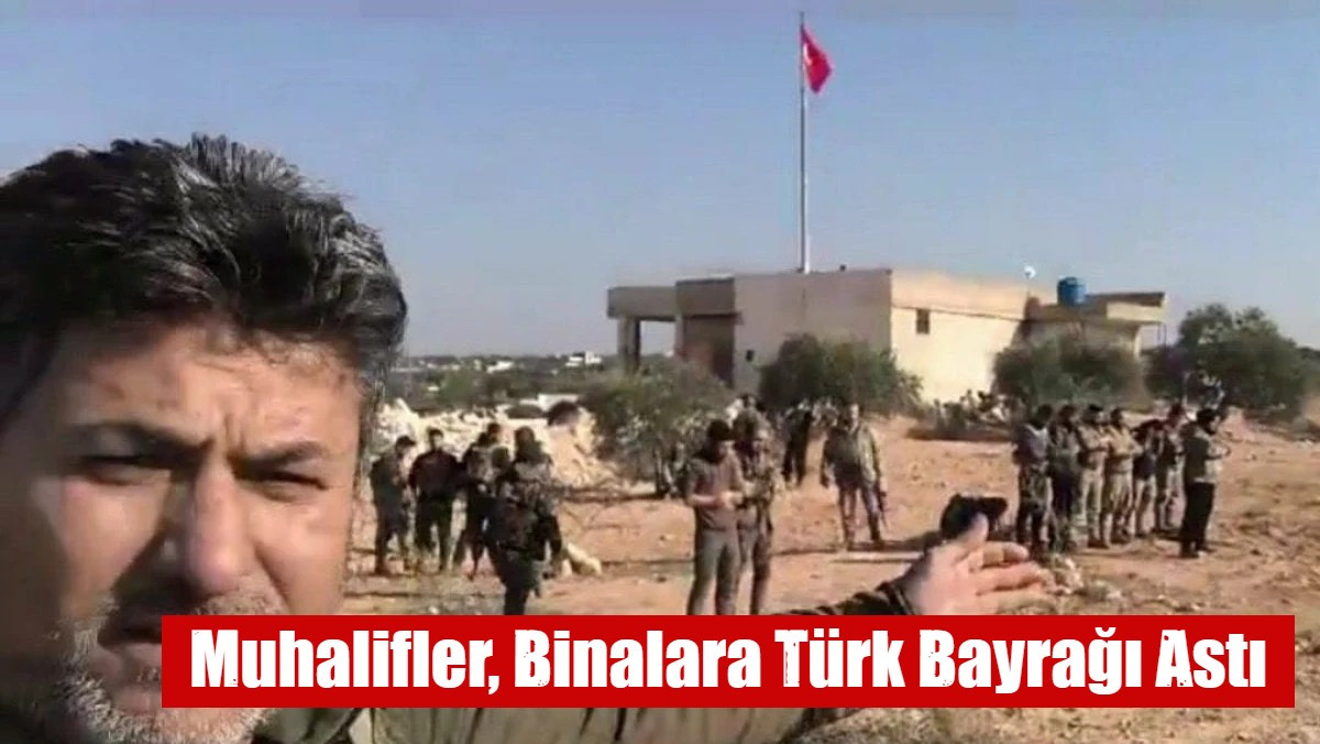 Muhalifler, Binalara Türk Bayrağı Astı