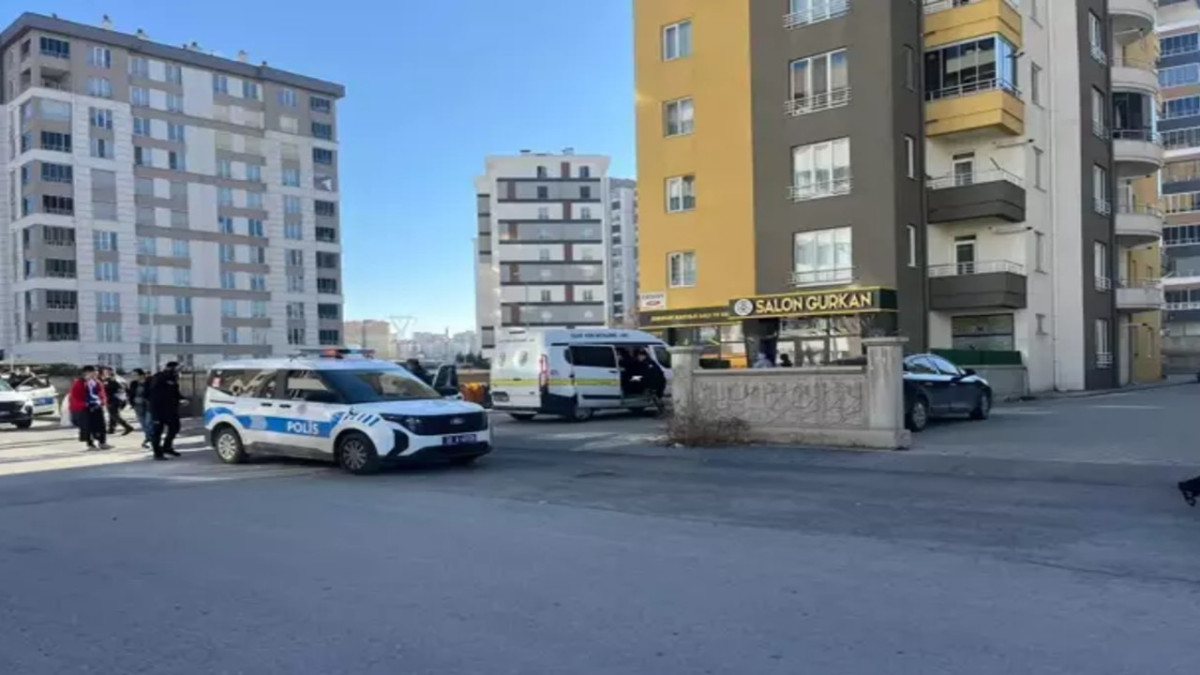 Özel Harekat Polisi Evinde Ölü Bulundu!